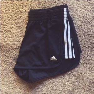 Trade with @kenyaaa_22